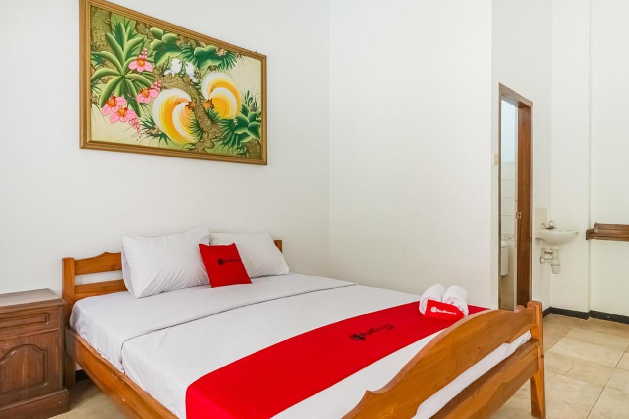 Reddoorz Syariah Near Gor Ken Arok Hotel Malang Ngoại thất bức ảnh